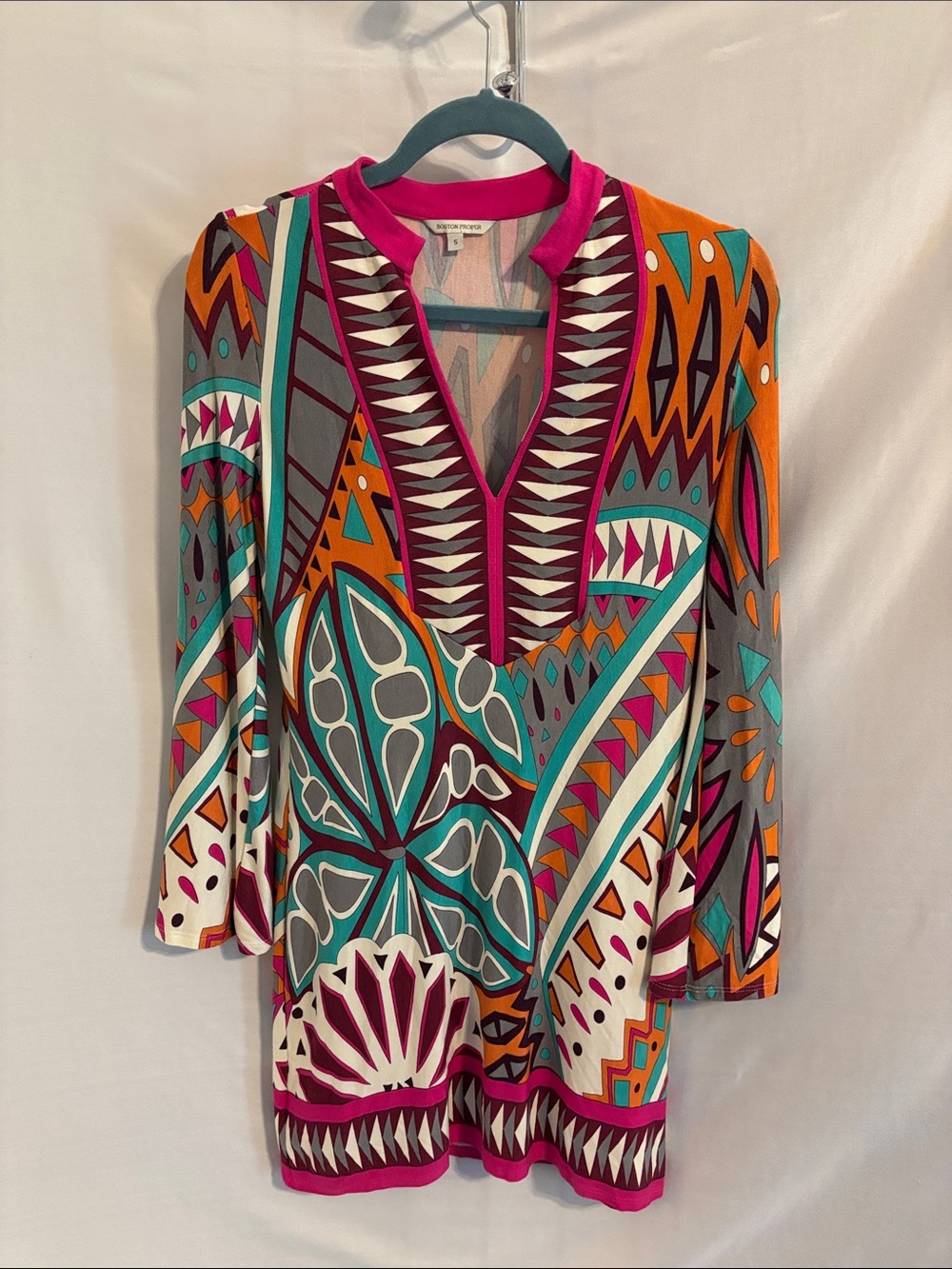 Boston Proper V-neckline Dress Long Sleeves Small